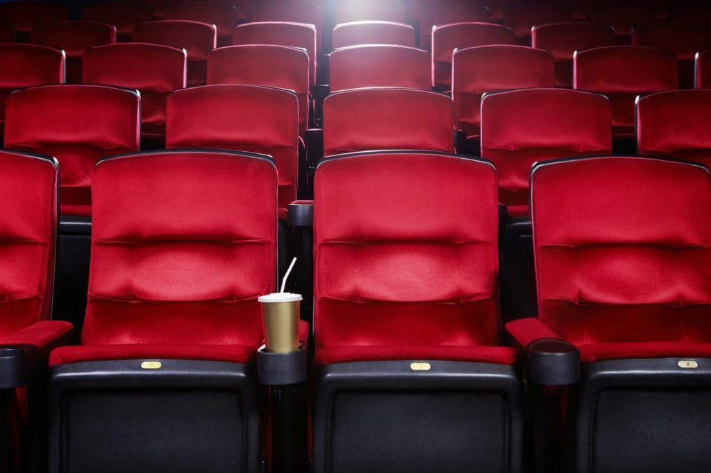 empty movie theater 2024 09 13 10 54 36 utc Easy Resize.com
