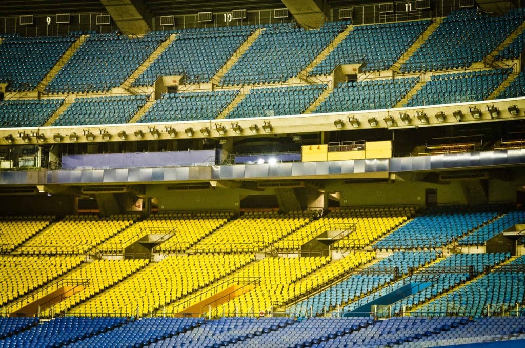 empty stadium seats 2024 09 16 05 37 13 utc Easy Resize.com