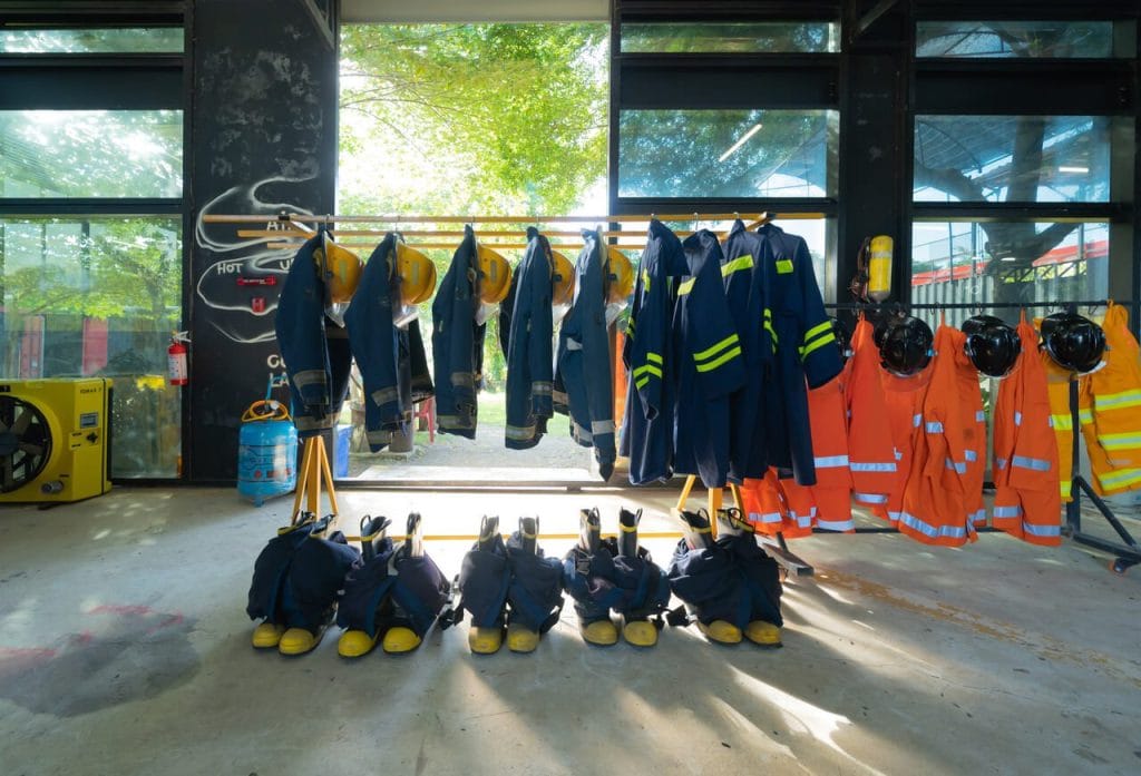 firefighter or fireman safety tools in a gear roo 2024 10 21 22 36 43 utc Easy Resize.com
