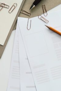 Zalane dokumenty firmowe – jak je uratowac i zabezpieczyc