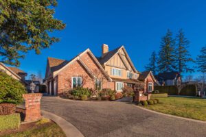 luxury house in vancouver canada 2025 10 28 21 31 57 utc Easy Resize.com